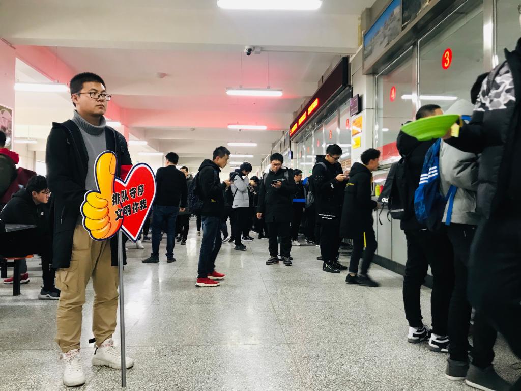 开云线上登录平台入口学生食堂文明就餐专项教育活动