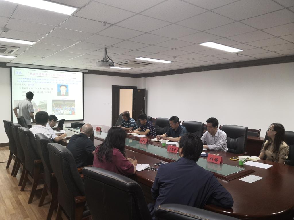 副校长党建武调研材料科学与工程学院科研工作