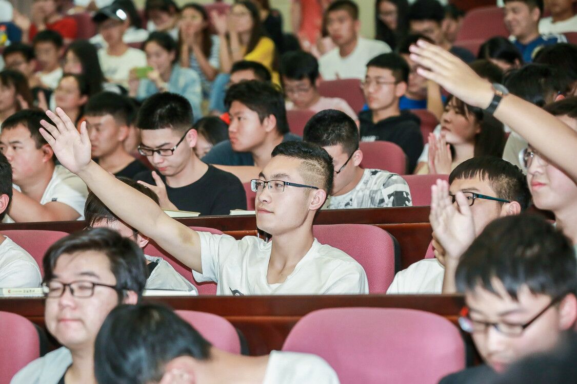 我校举办2019年度研究生支教团宣讲会