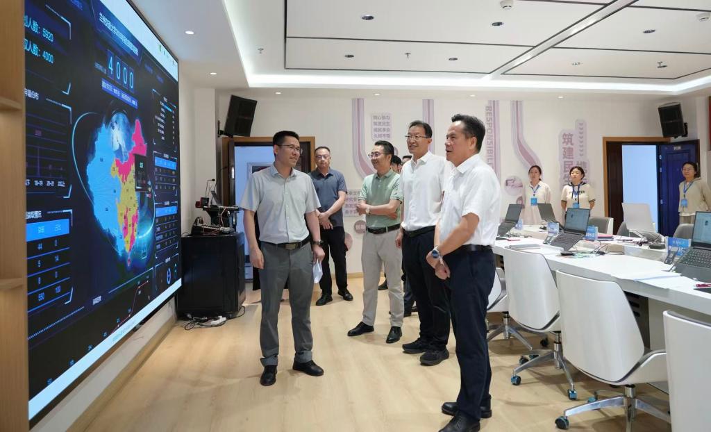 校领导调研指导2026年本专科招生录取工作