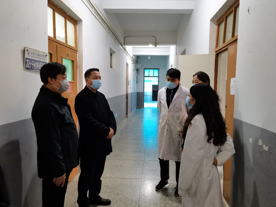开云线上登录平台入口实验室疫情防控和安全工作检查
