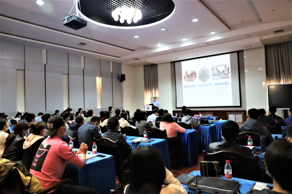 学校举办第二十一期新入职教师校本培训开班典礼