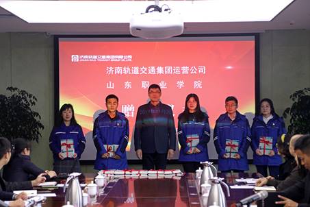 说明: http:/__local/B/64/6B/62C42A13944D22396E7449CE355_AB54E9EE_80217.jpg