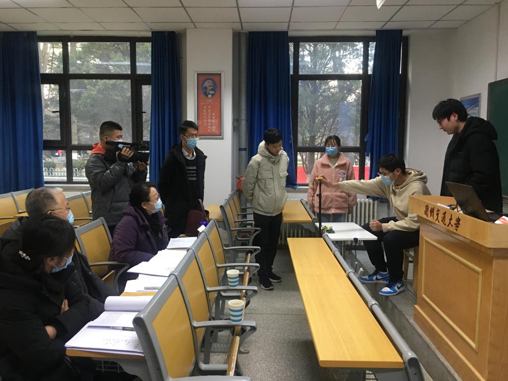 开云网页版登录入口2021年开放实验项目结题答辩会