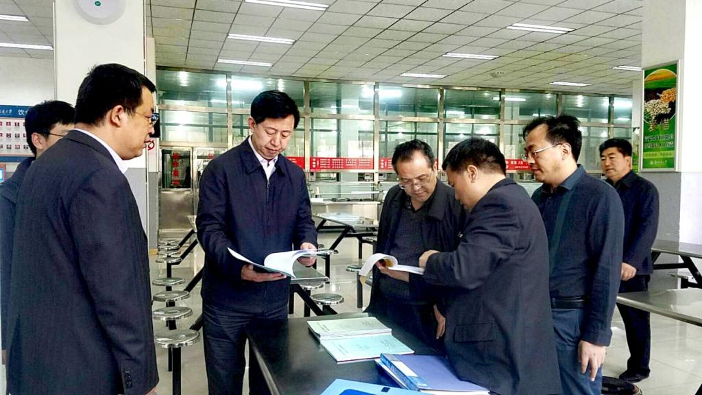 省教育厅、高校工委督查组到我校学生食堂检查指导食品安全工作