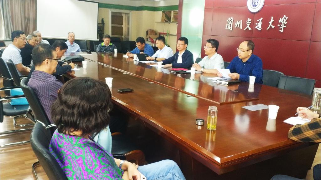 开云线上登录平台入口研究生培养质量督导委员会工作会议