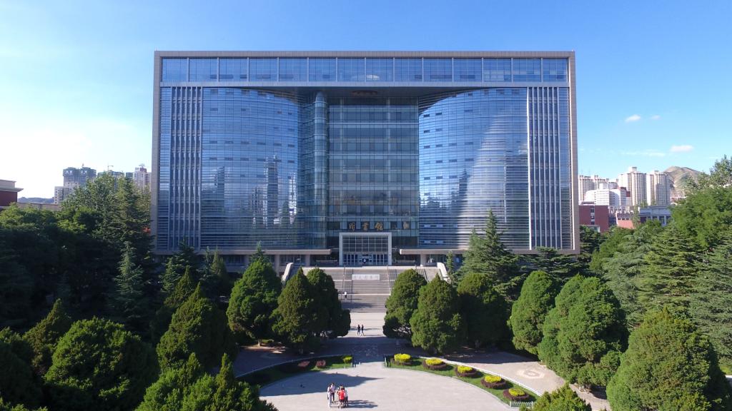 兰州交通大学干部师生学习热议党的二十届五中全会精神