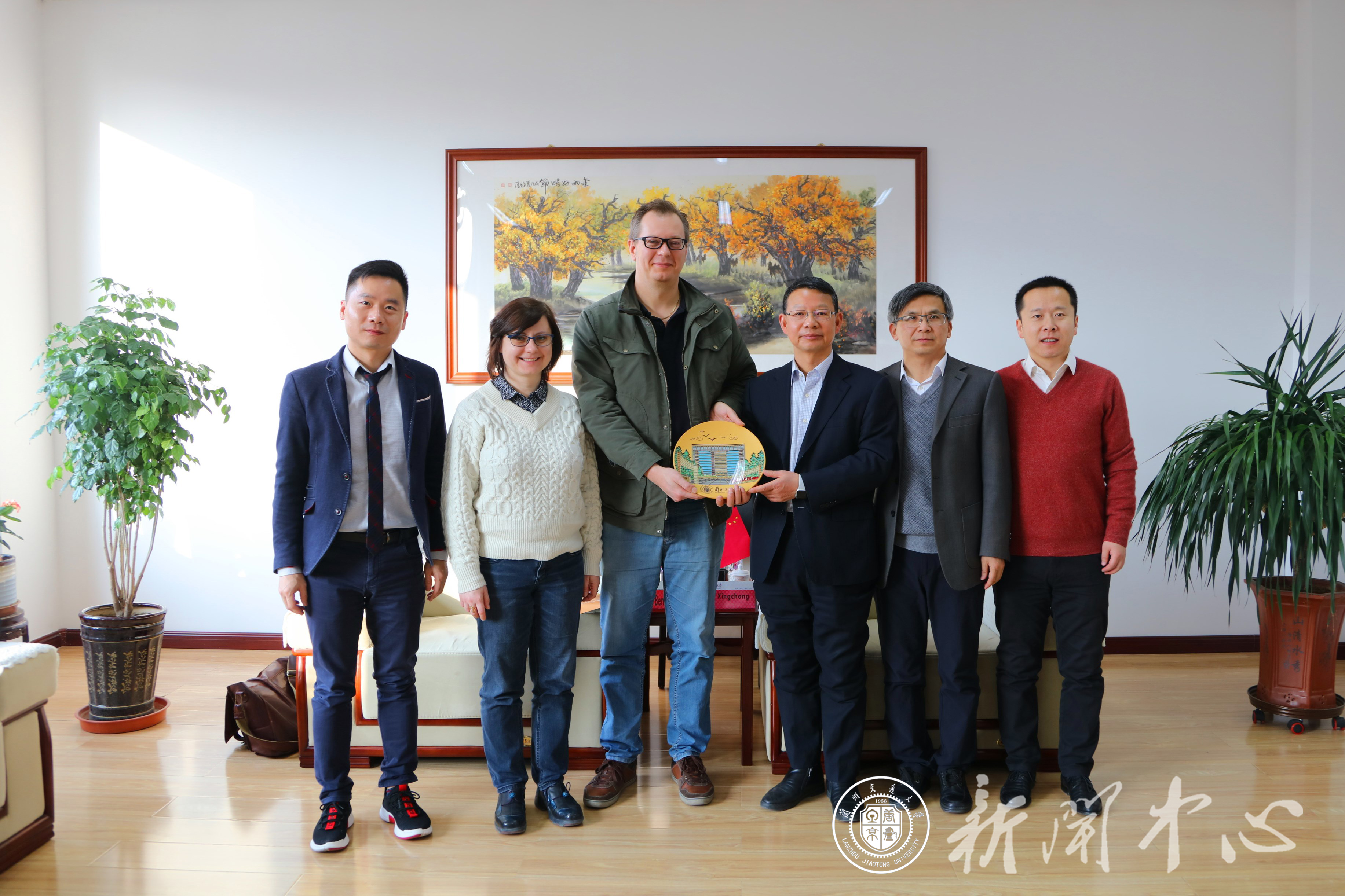 英国卡迪夫大学工程学院代表团来访
