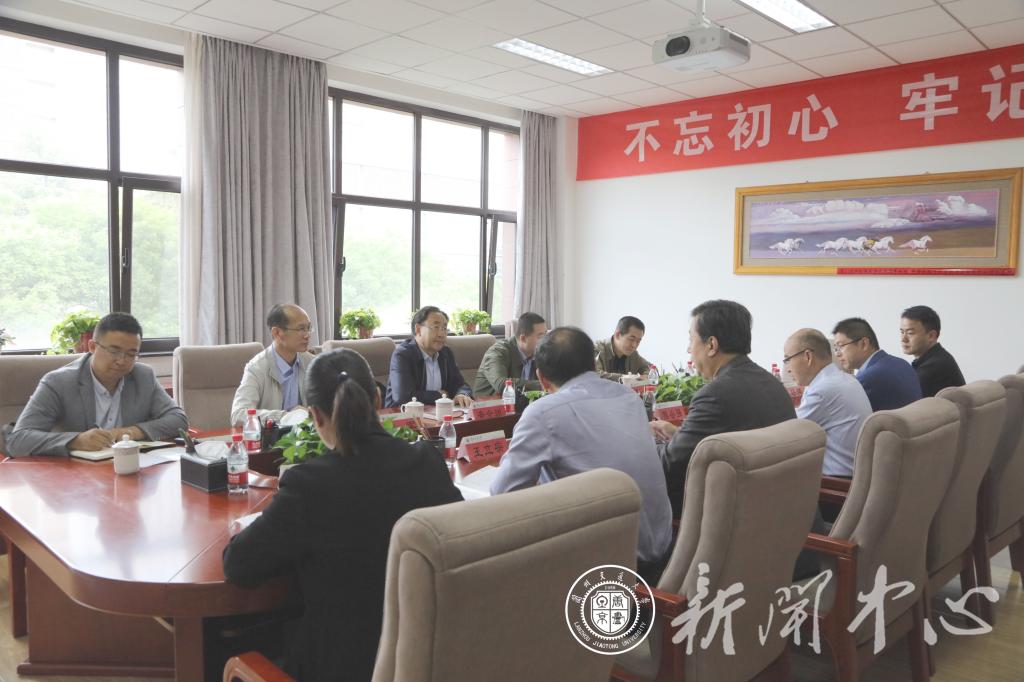 青海大学党委副书记辛全洲一行来我校调研